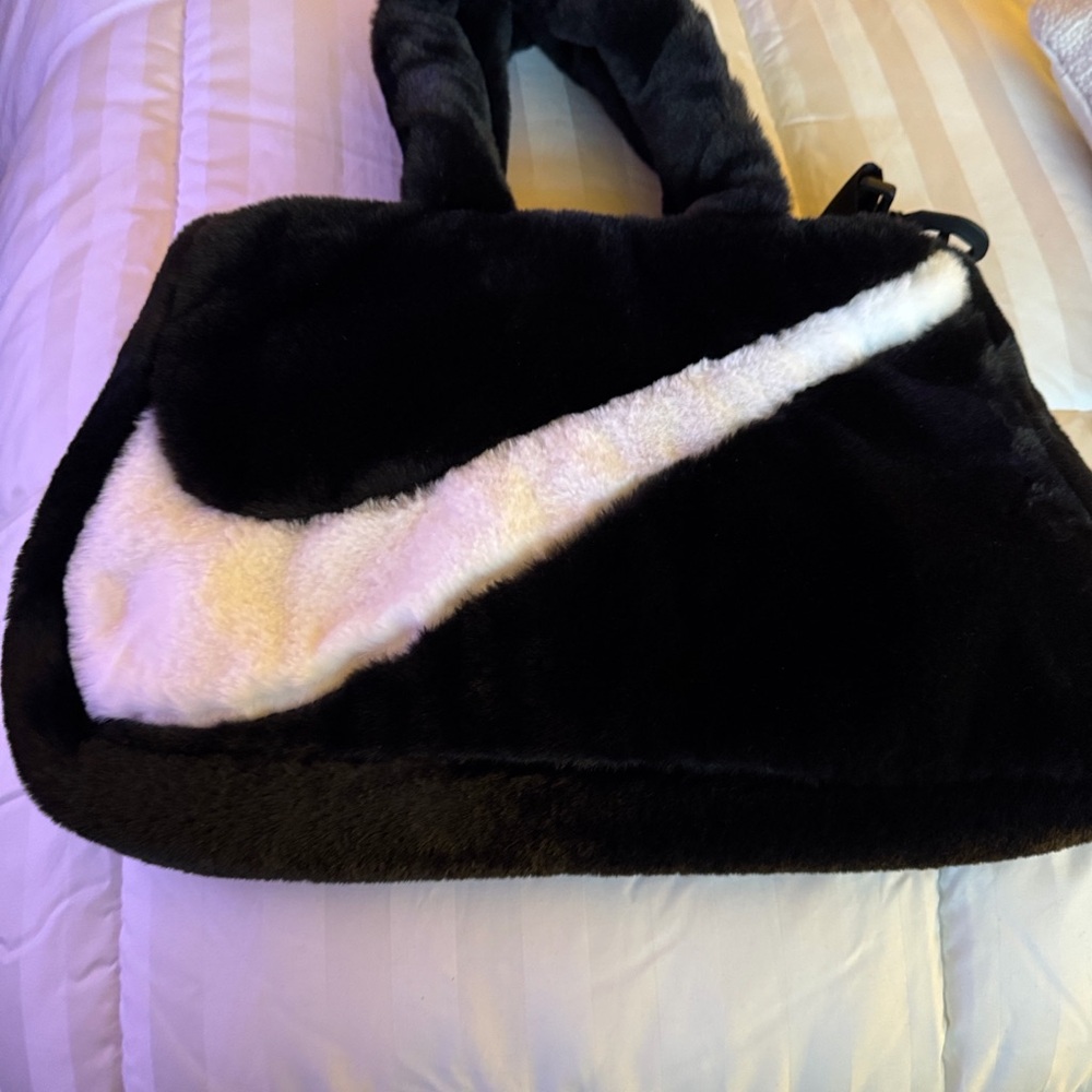 Nike Faux Fur bag